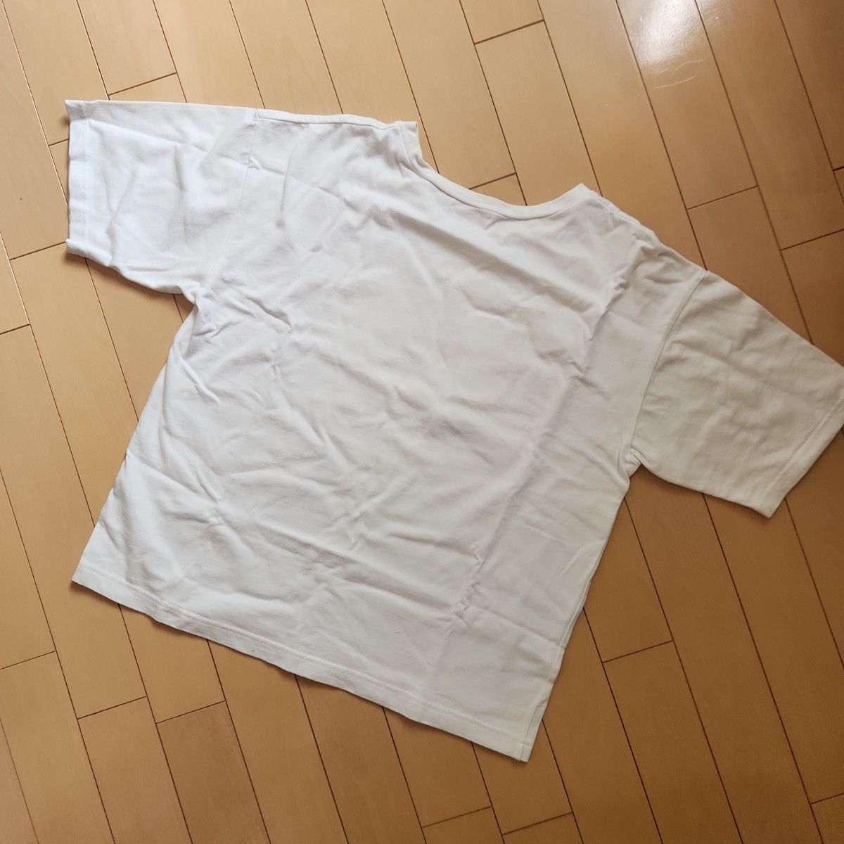 アーバンリサーチ　ワッペンTシャツ　半袖　綿100%　URBANRESEARCH　個性的 