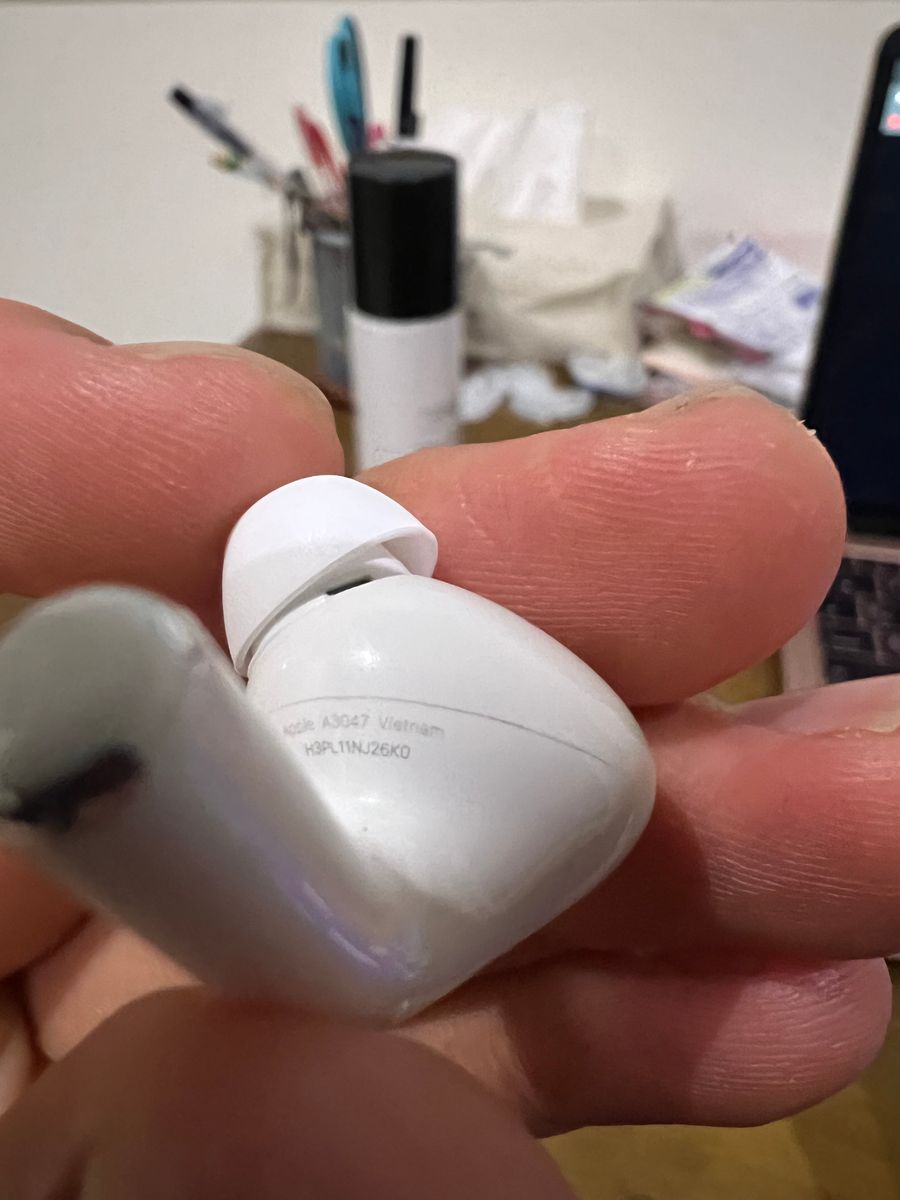 AirPods pro 右耳のみ