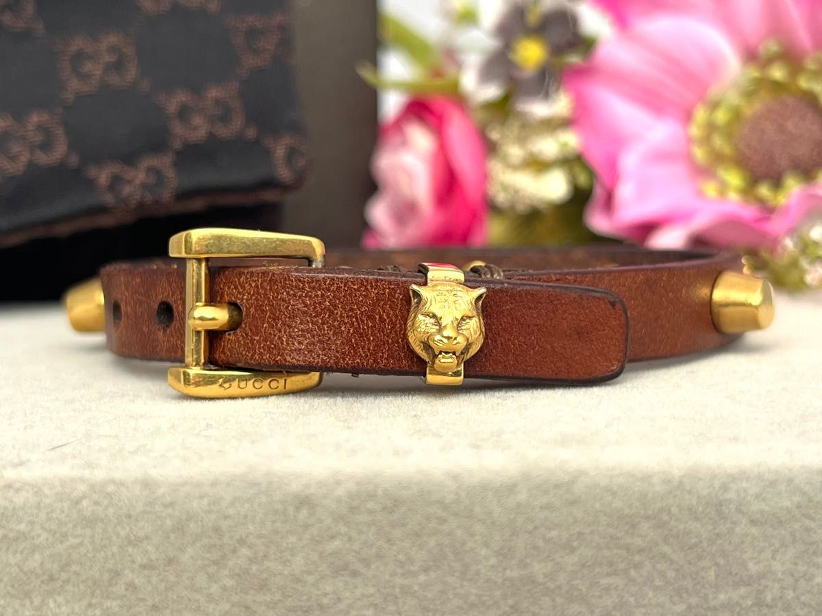 超美品 GUCCI グッチ キャット 本革レザー バングル 超美品 GUCCI グッチ キャット 本革レザー バングル