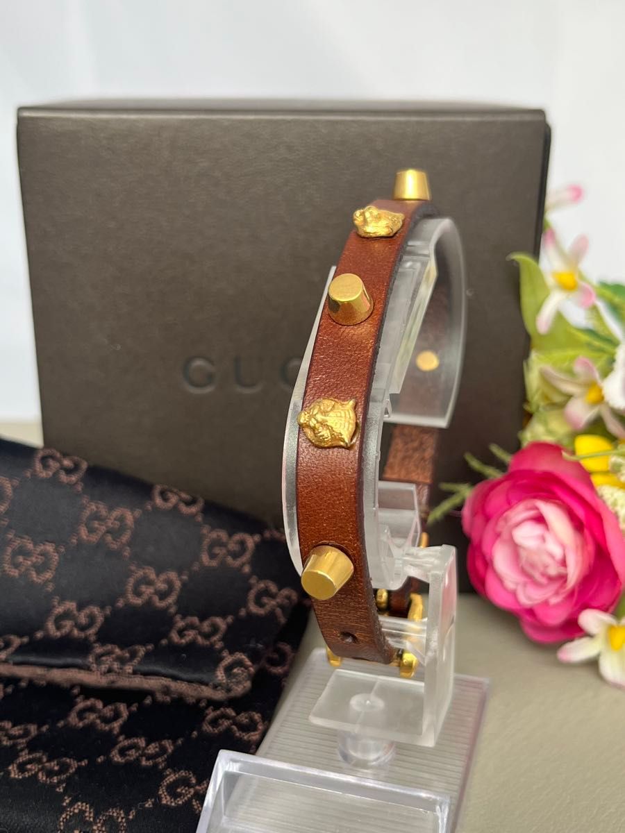 超美品 GUCCI グッチ キャット 本革レザー バングル 超美品 GUCCI グッチ キャット 本革レザー バングル