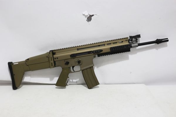 C989H 071 東京マルイ 次世代電動ガン SCAR-L FDE 難有品_画像5