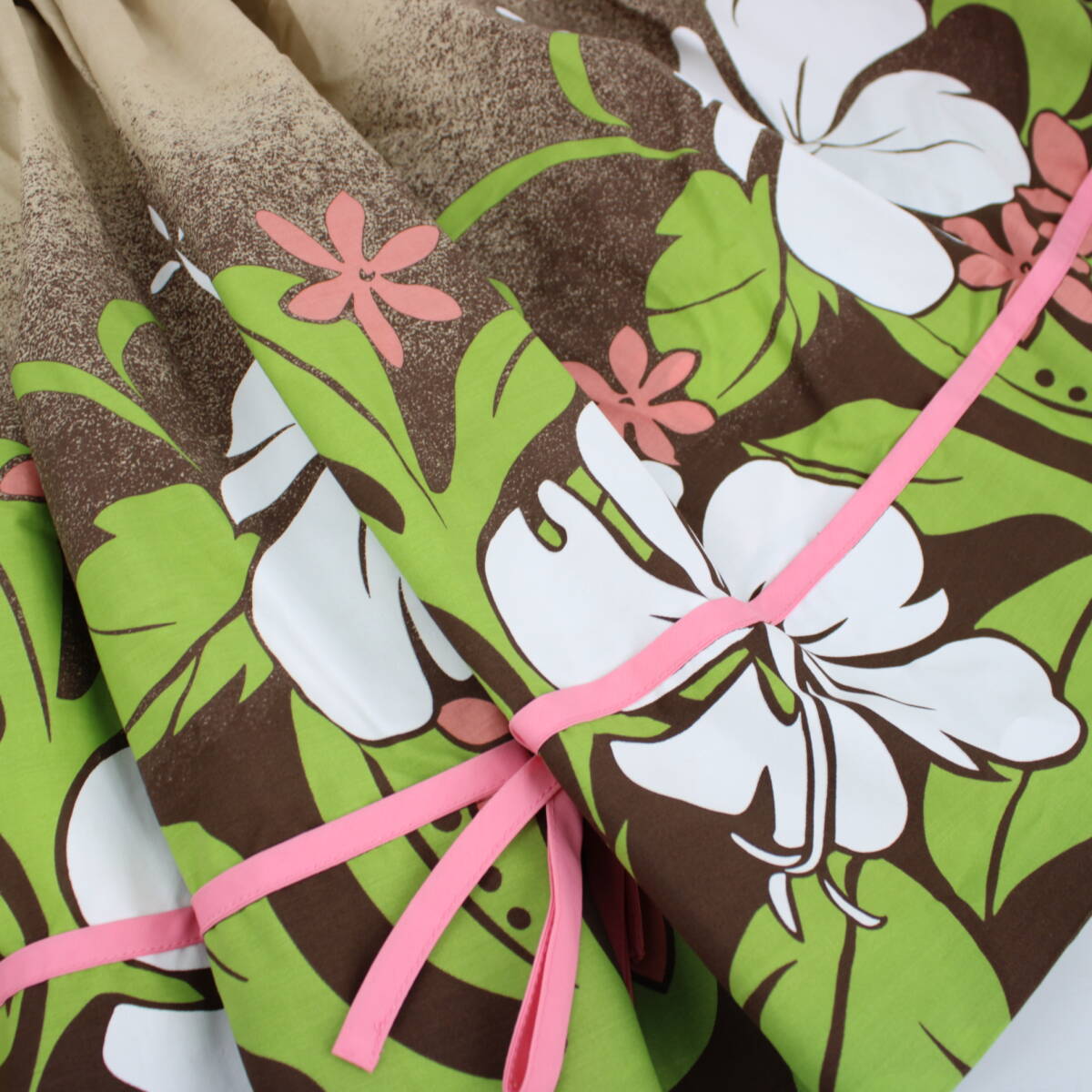 [ бесплатная доставка ][ хула для костюм превосходный товар ] бежевый ~ оттенок коричневого белый гибискус рисунок юбка пау Hawaiian flair юбка aro - 