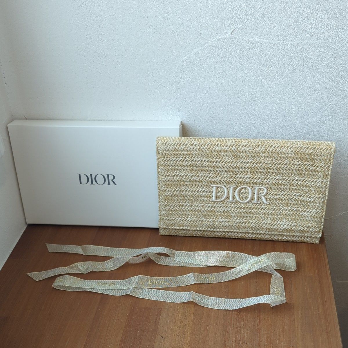 ディオール Dior 夏 クラッチ ポーチ ラタン クリスチャンディオール Christian Dior 麻 2023 箱 リボン
