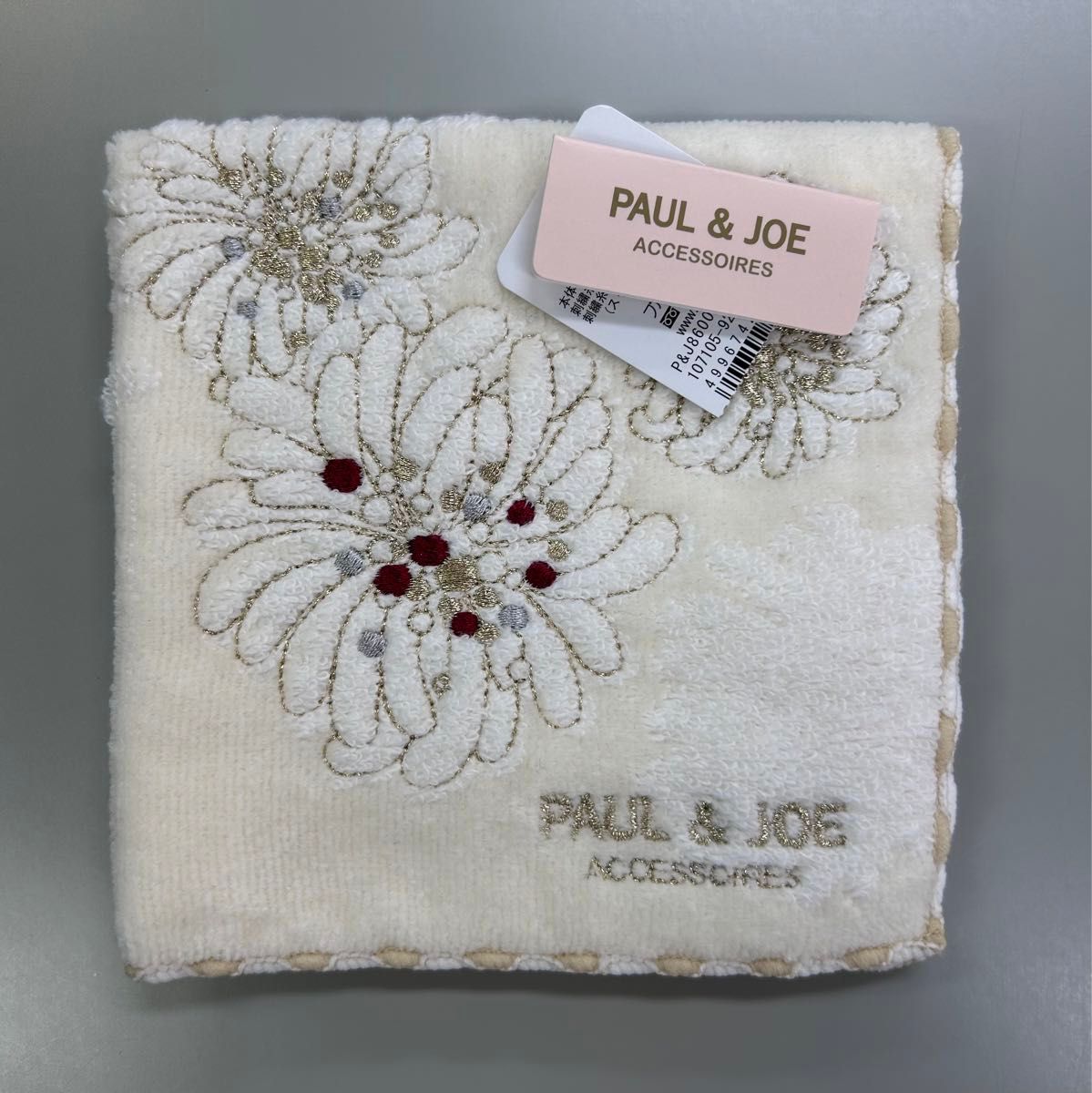 新品2点セット　PAUL＆JOE ACCESSORIES ポールアンドジョーアクセソワのタオルハンカチ　ハンドタオル　刺繍