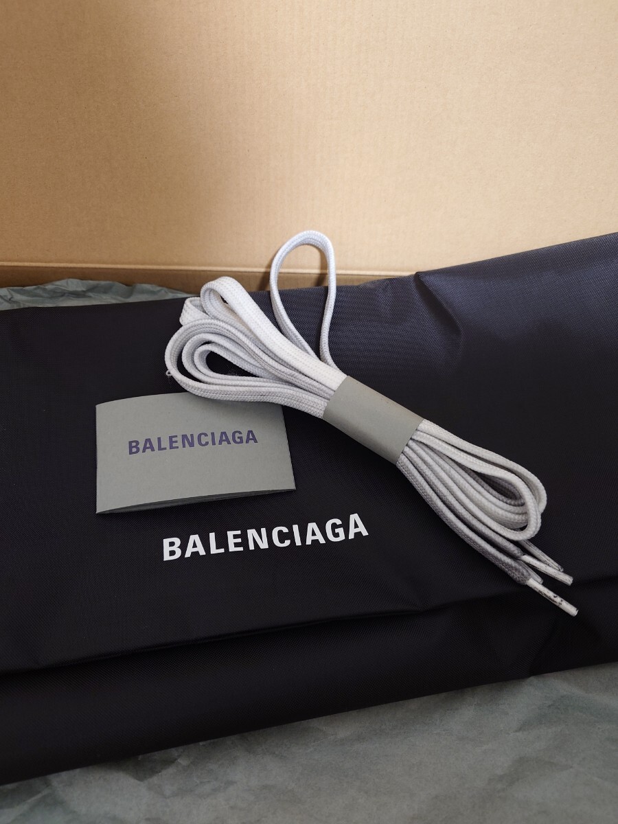 新品 BALENCIAGA バレンシアガ 24SS CARGO カーゴ スニーカー メンズ 41 ホワイト/グレー 完売品 未使用 付属品完備 希少サイズの画像7