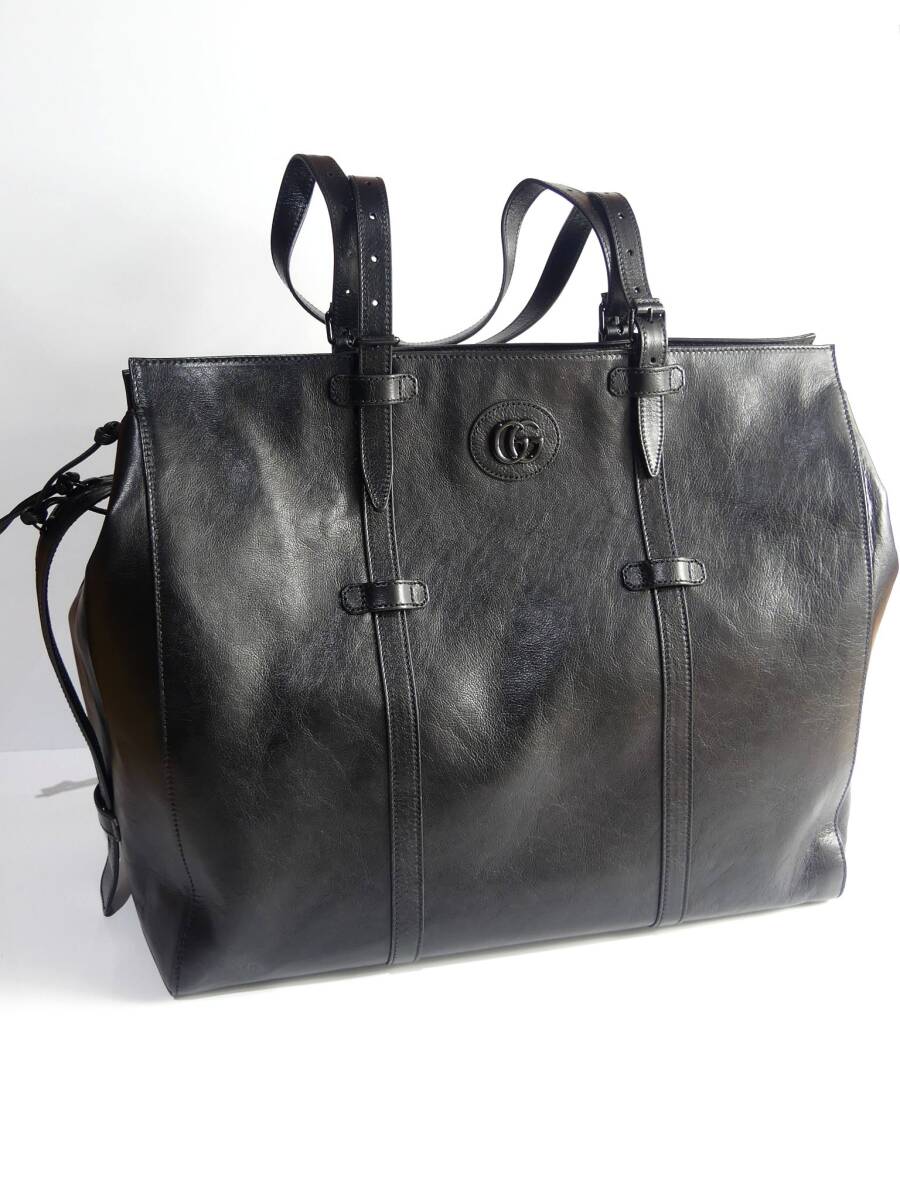 729,000円新品GUCCIグッチ☆迫力のビッグサイズ。GG金具も 729,000円新品GUCCIグッチ☆迫力のビッグサイズ。GG金具も