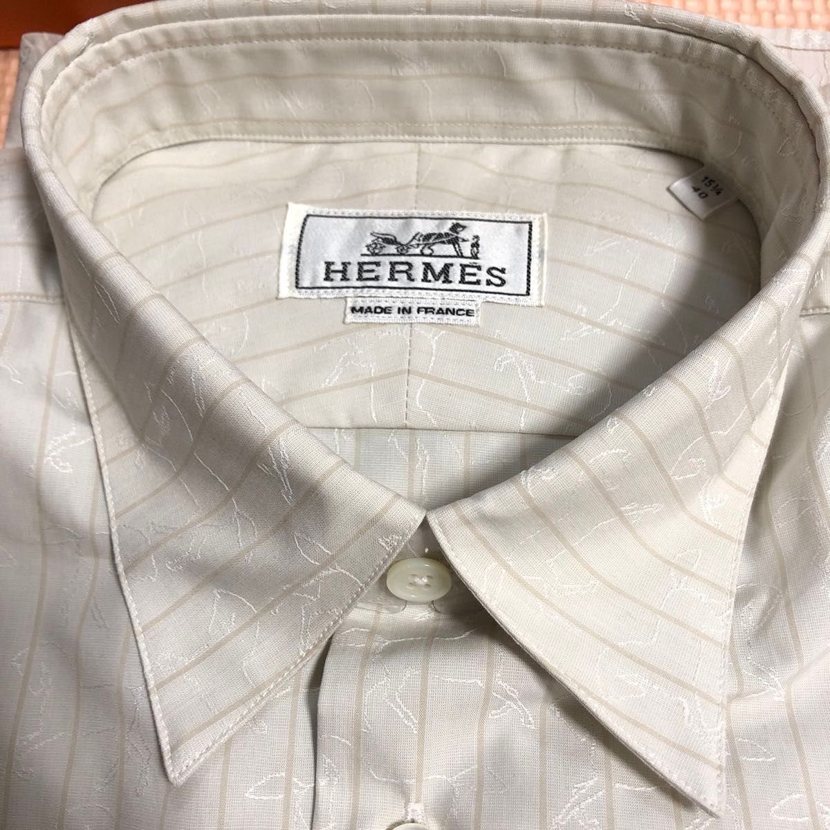 ほぼ未使用 エルメス 長袖シャツ 濃紫 白系馬柄 サイズM-L ほぼ未使用 エルメス 長袖シャツ 濃紫 白系馬柄 サイズM-L
