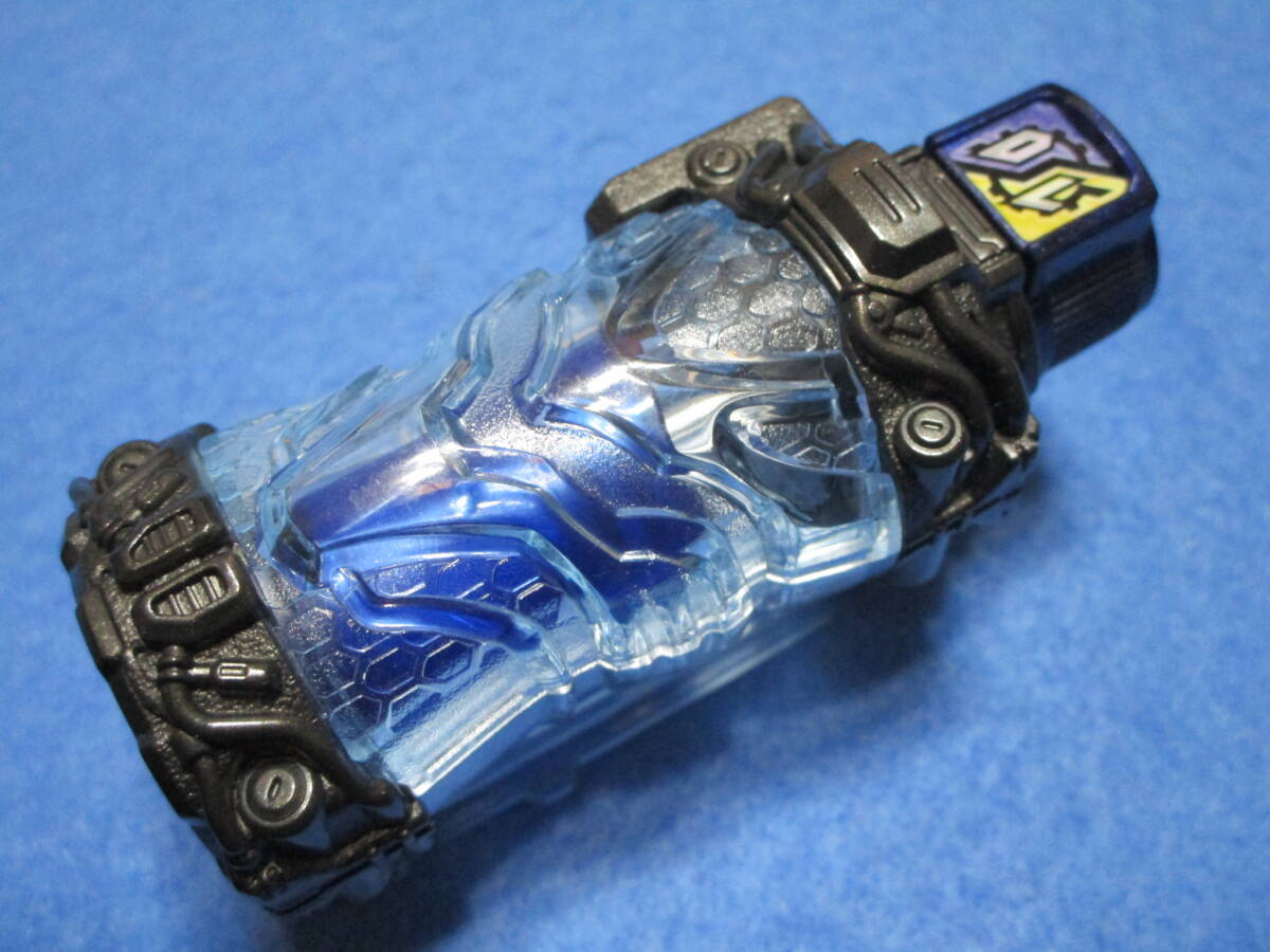 中古！即決！仮面ライダービルド DXドラコンフルボトル（DXビルドドライバー・クローズドラゴン対応）_画像2