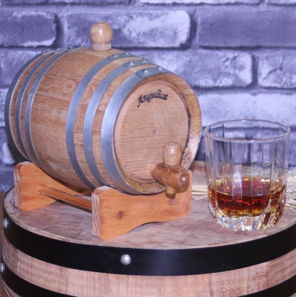 ★ Oak Mini Barrel Aged Server Original Whiskey построил 1s