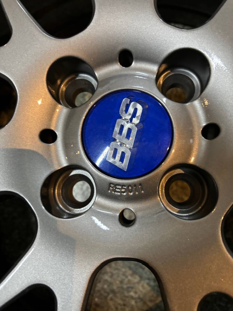 BBS RE5011ダイヤモンドブラックのブルーキャップです。すごくキレイですの画像6