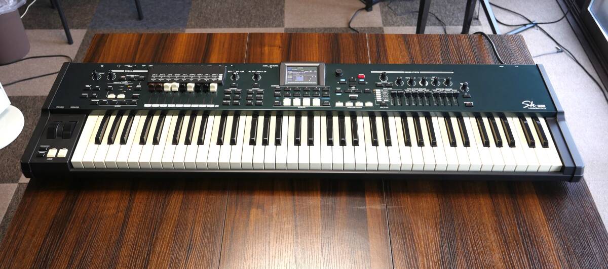 HAMMOND SK pro * beautiful goods * stage keyboard 