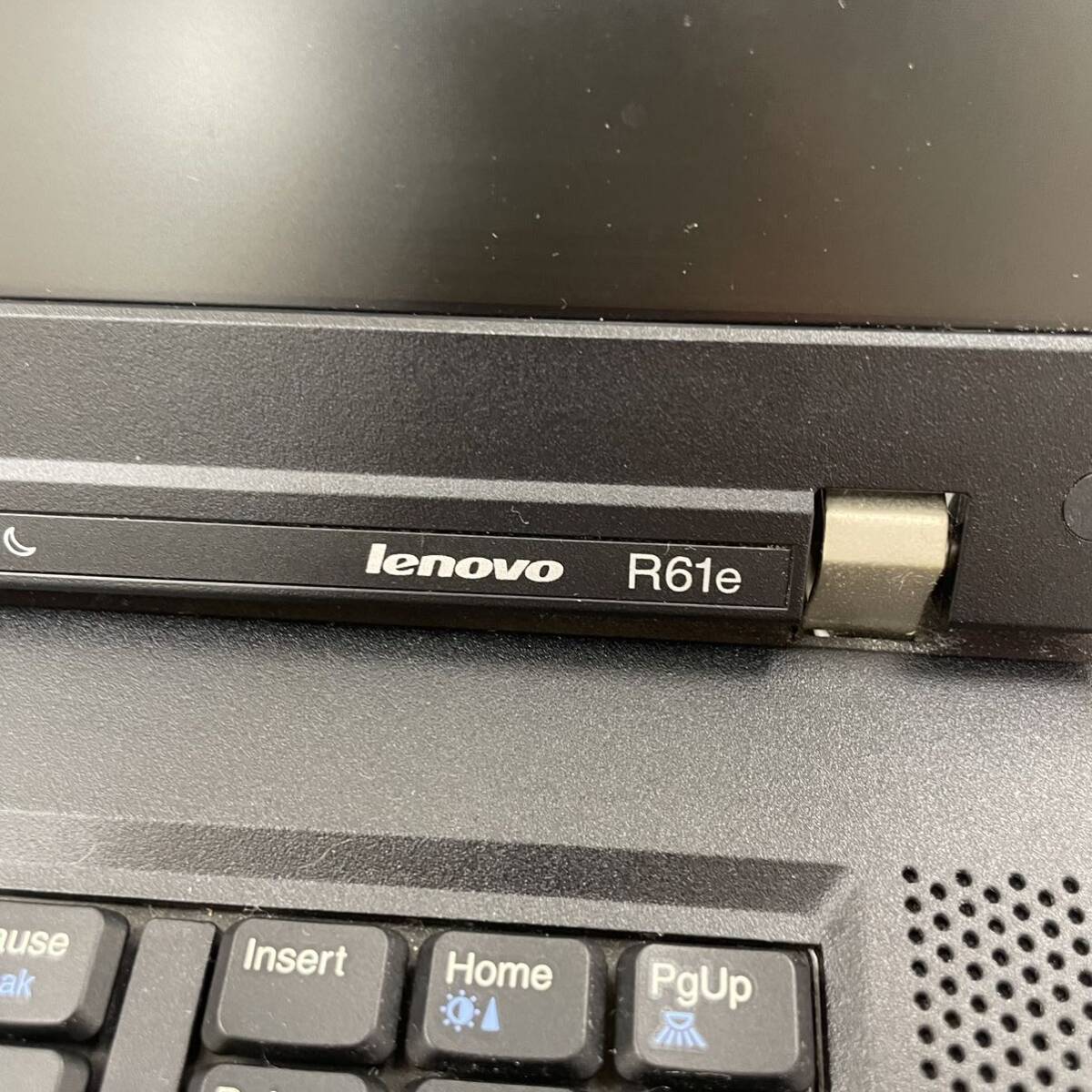 ●1円スタート 訳あり Lenovo レノボ R61e ThinkPad Windows パーツ取り 修理 分解 本体のみ 現状品_画像3