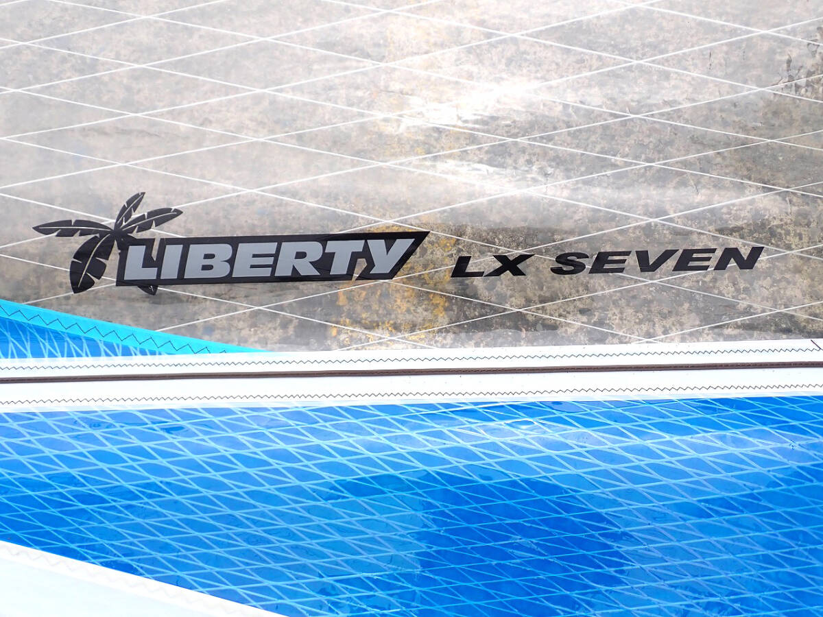 6930円 中古 ウインドサーフィン セイル LIBERTY LX7 8.8 6930円 中古 ウインドサーフィン セイル LIBERTY LX7 8.8