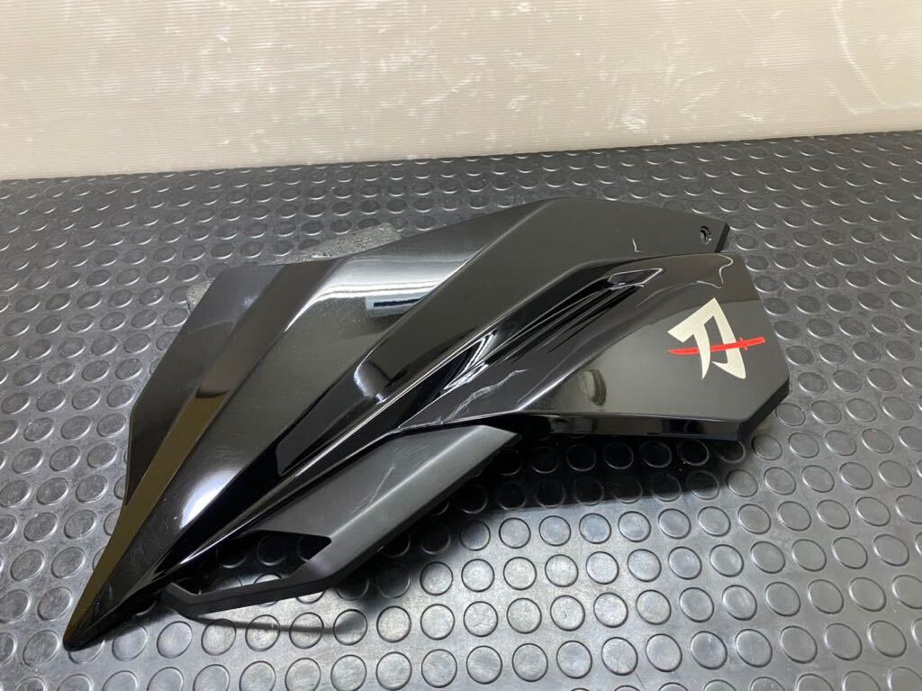 GSX-S1000S 刀 KATANA 純正 アッパーカウル ( 片側のみ クロ) フロント サイドカウル サイドカバーGSXS1000S 94681-07L0 L / 94682-07L0._画像1