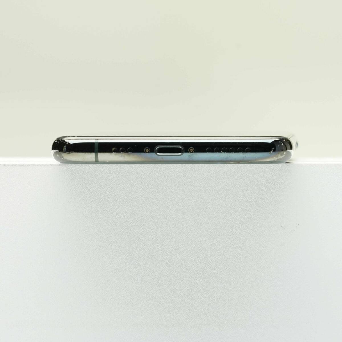 iPhone 11 Pro 256GB ミッドナイトグリーン SIMフリー 訳あり品 ジャンク 中古本体 スマホ スマートフォン 白ロム②の画像6