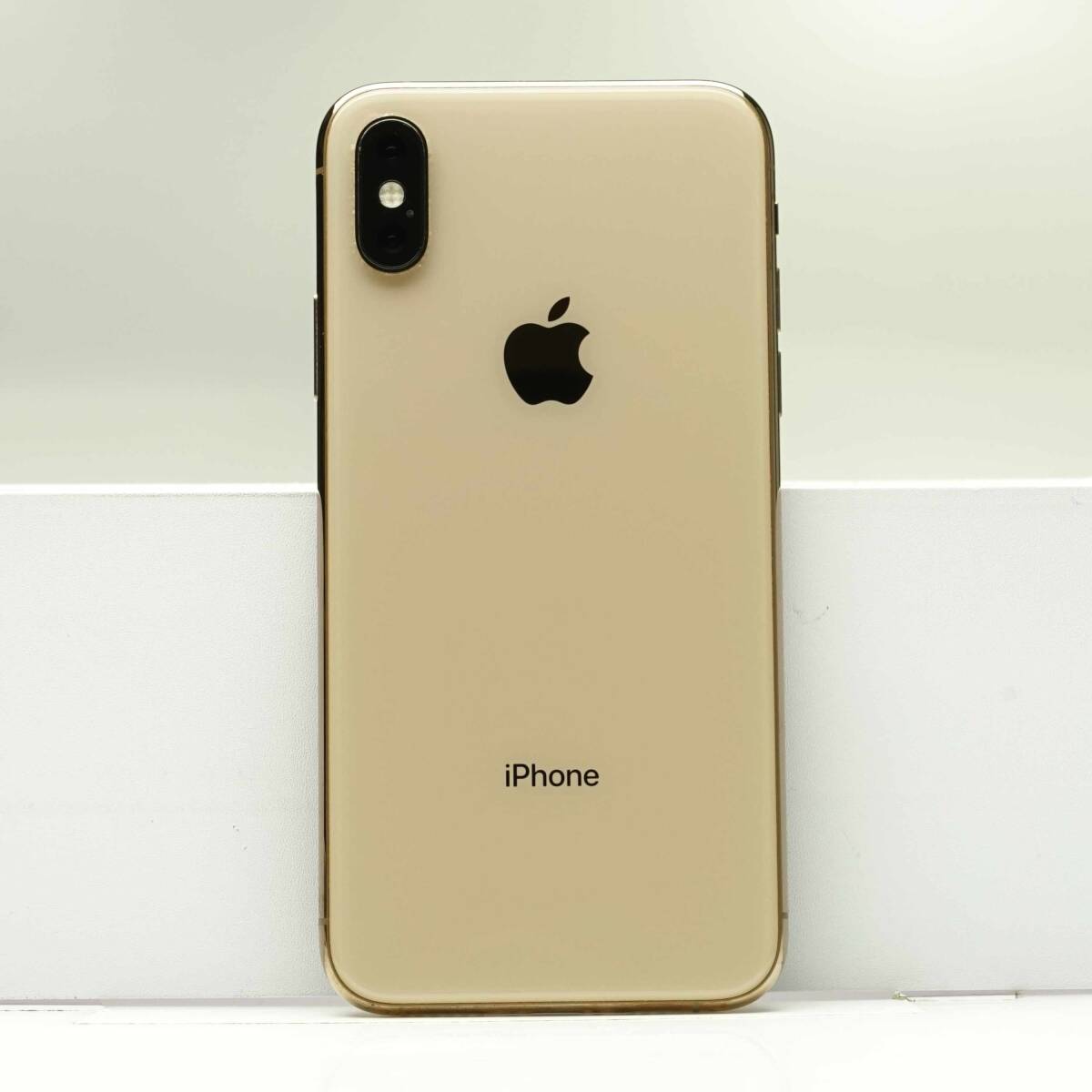 iPhone Xs 64GB ゴールド SIMフリー 訳あり品 ジャンク 中古本体 スマホ スマートフォン 白ロムの画像1