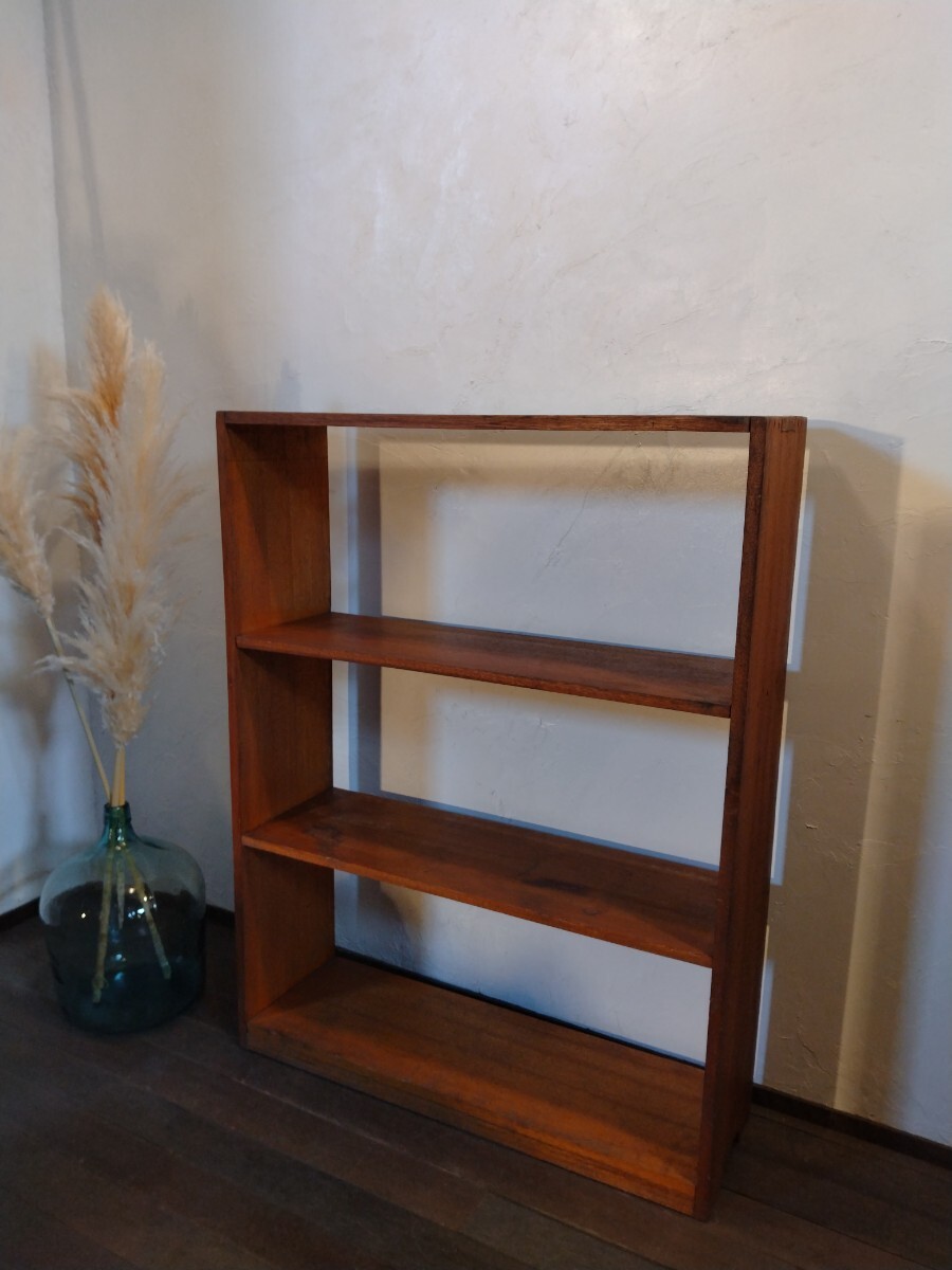 R60325-1 old school . is used ...la one material . structure ...4 step bookcase ② height approximately 119cm width approximately 91cm depth approximately 28.5cm