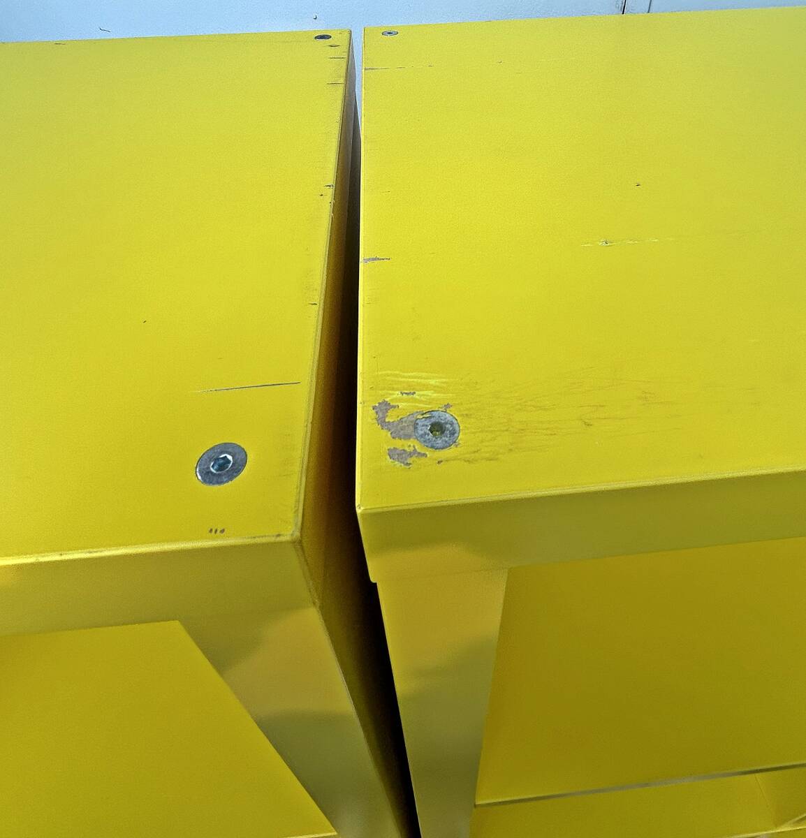 3118)埼玉県新座市から ２台セット IKEA イケア 家具 書棚 本棚 KALLAX カラックス シェルフユニット イエロー の画像8