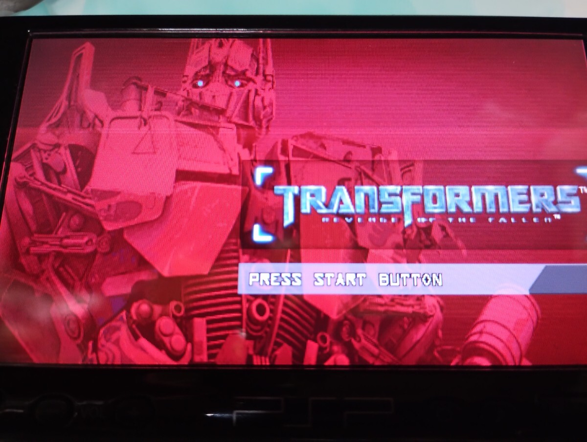 PSP 北米版 トランスフォーマー TRANSFORMERS REVENGE OF THE FALLE 説明書 ジャケットなし 国内本体起動可能_画像5