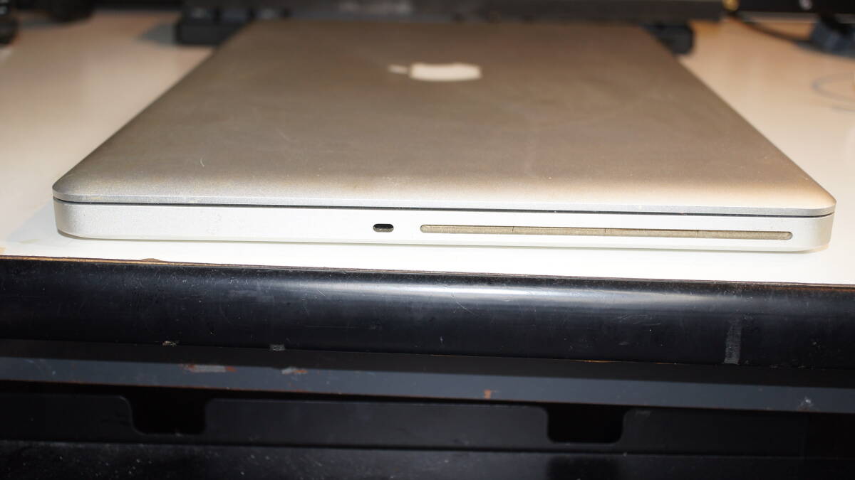 17インチ Apple MacBook Pro A1297 USキーボード_画像6