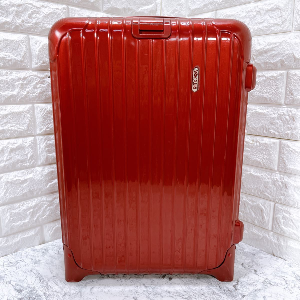 希少廃盤】 リモワ サルサデラックス レッド 2輪 35L 機内持ち込み可能 希少廃盤】 リモワ サルサデラックス レッド 2輪 35L 機内持ち込み可能