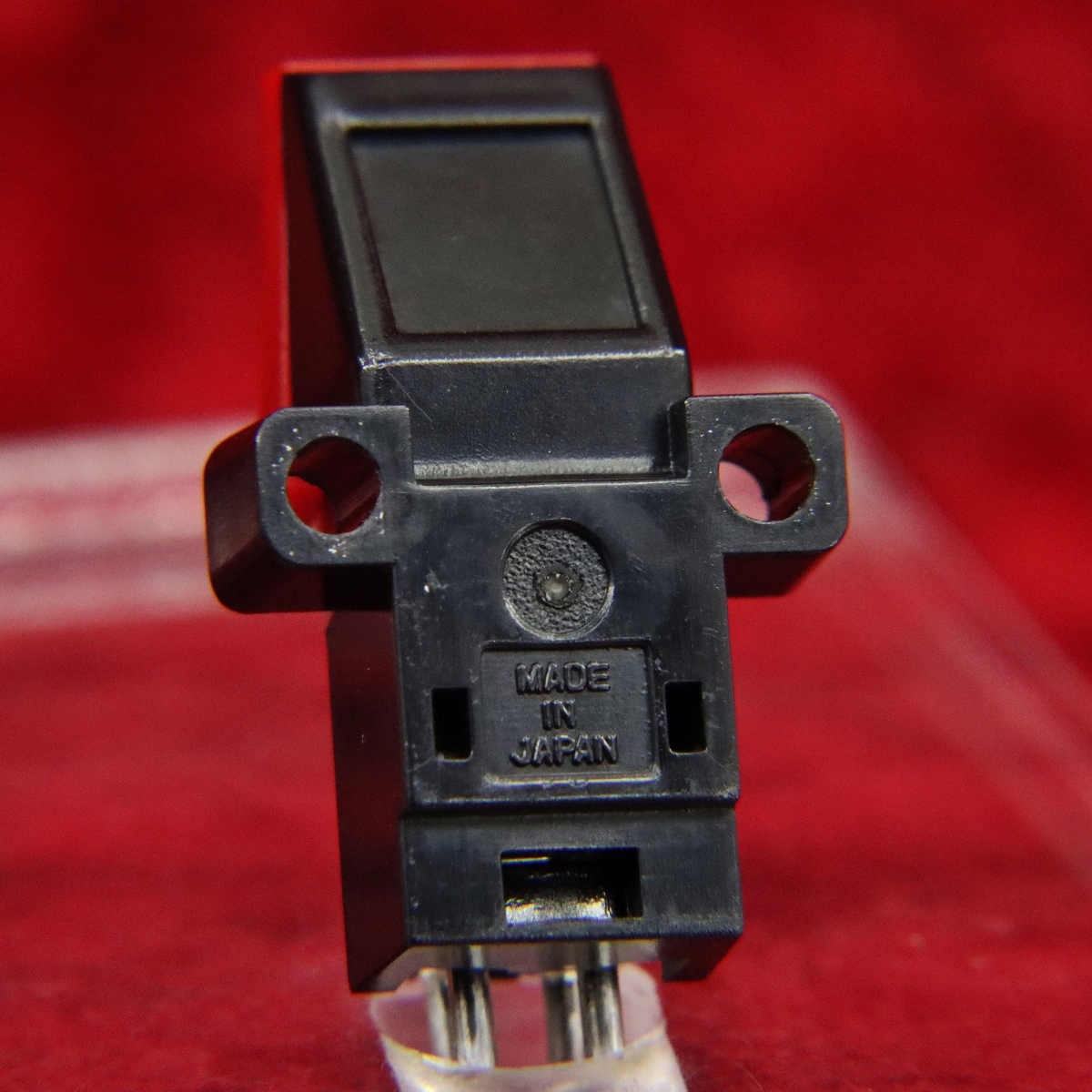 Vestax/ベスタクス VR-3S MM型ステレオカートリッジ 中古品/動作 Vestax/ベスタクス VR-3S MM型ステレオカートリッジ 中古品/動作