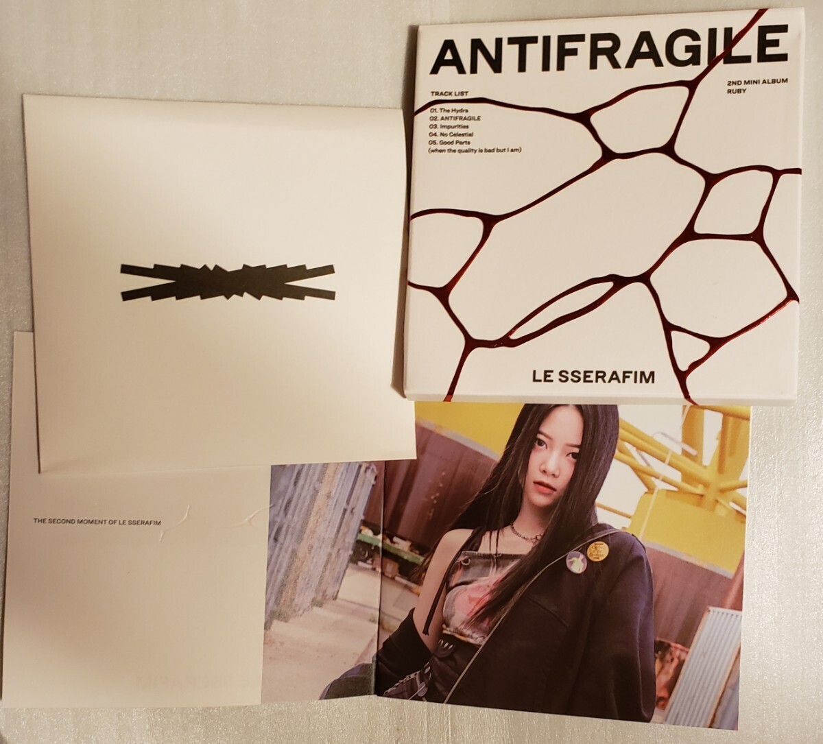 ル セラフィム 2nd Mini Album 「ANTIFRAGILE」 (COMPACT Ver.) ウンチェ RUBY Eunchae Ver._画像2