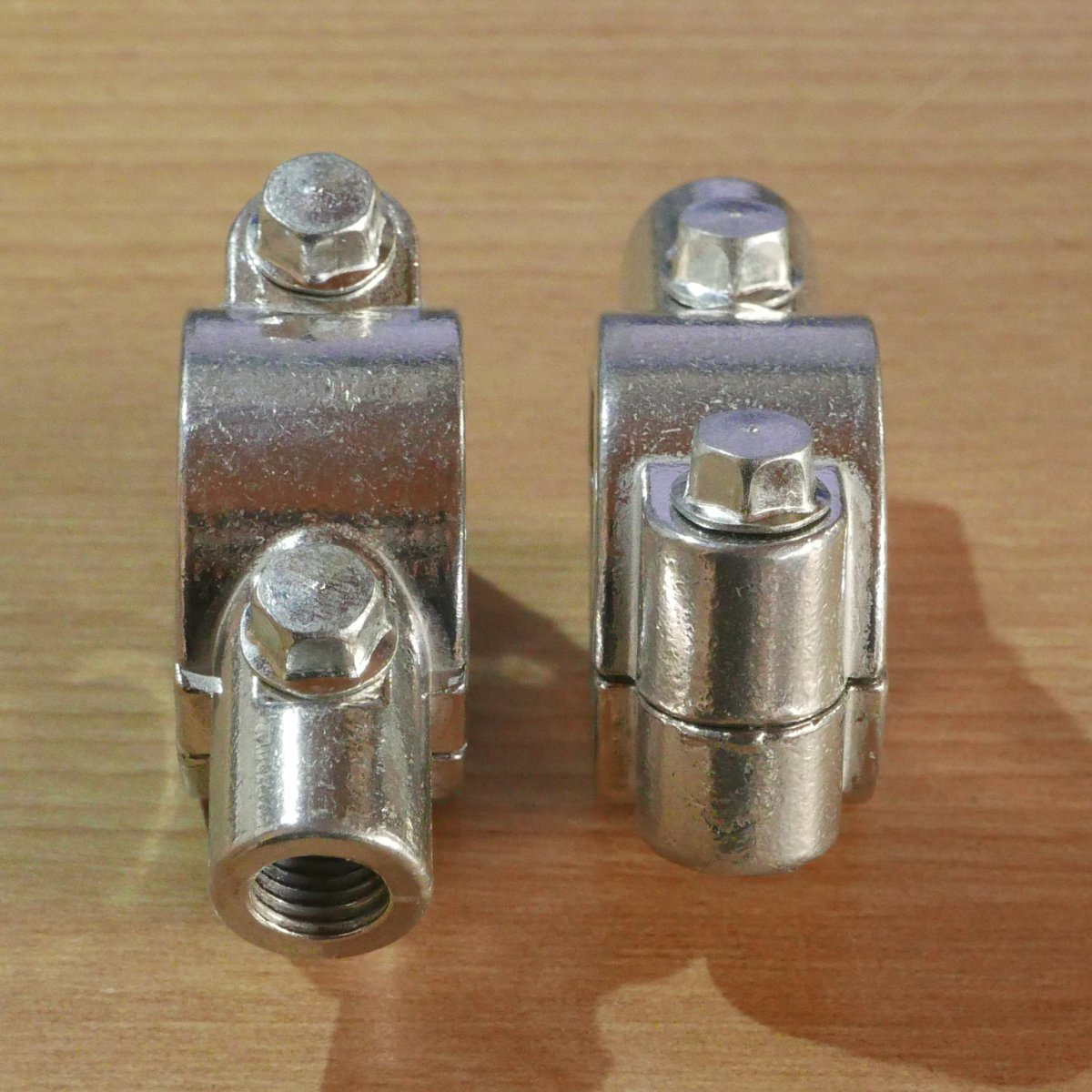 1インチ(25mm)ハンドル用 M10正ネジ対応 無地 アルミ製ミラークランプ 2個セット (シルバー ミラーホルダーマウント)_画像2