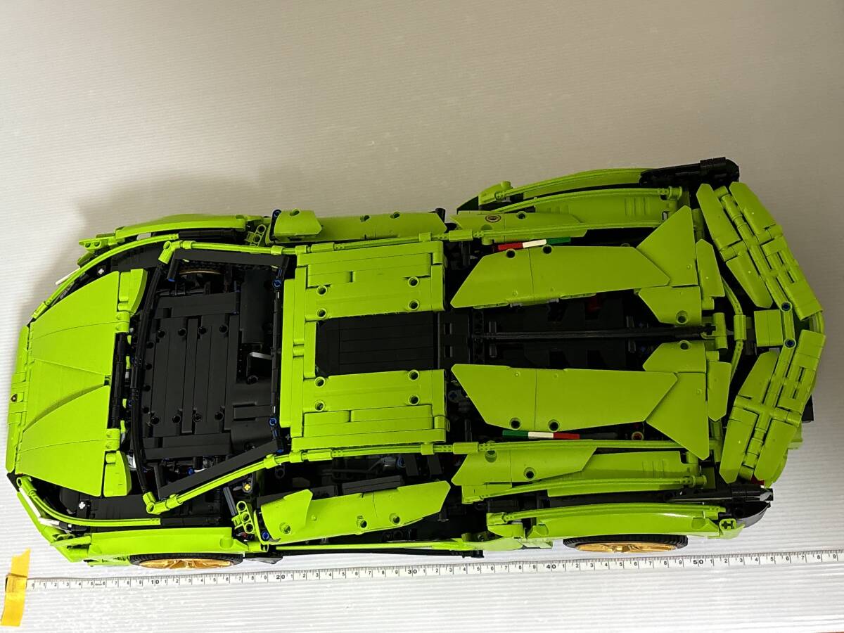 完成品 レゴ テクニック 互換製品 中国製 42115 ランボルギーニ シアンFKP 37 LEGO TECHNIC LAMBORGHINIの画像2