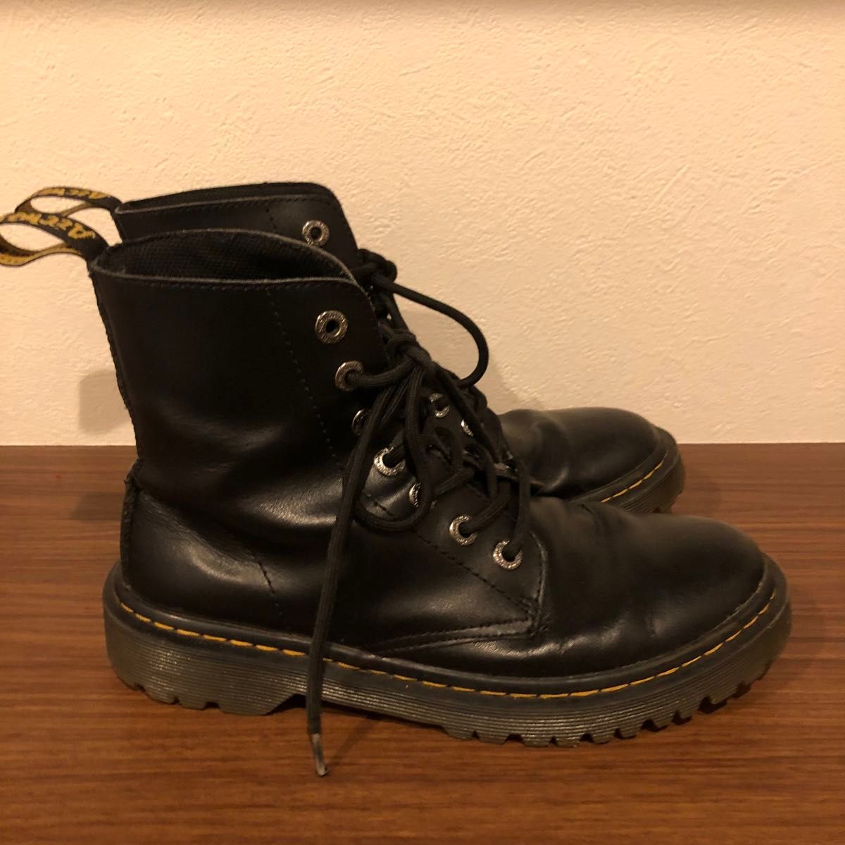 ドクターマーチン　8ホール　ブーツ　パンク　UK5  ブラック系 Dr Martens