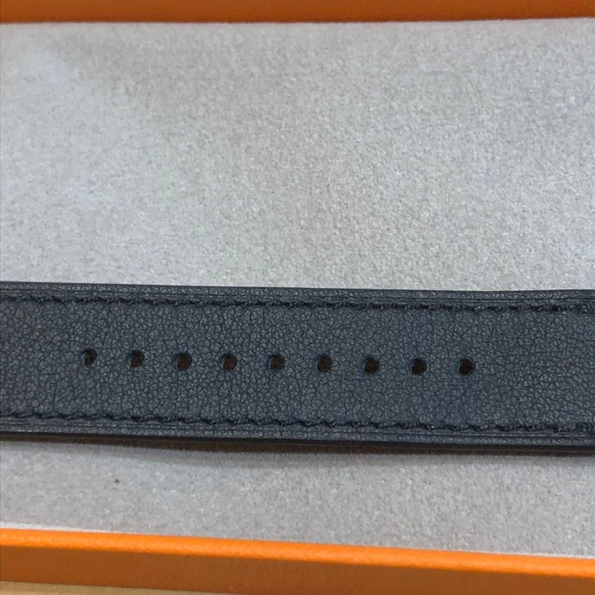 【極美品】エルメス グルメットメタル ドゥブルトゥールレザーストラップ HERMES Apple Watch