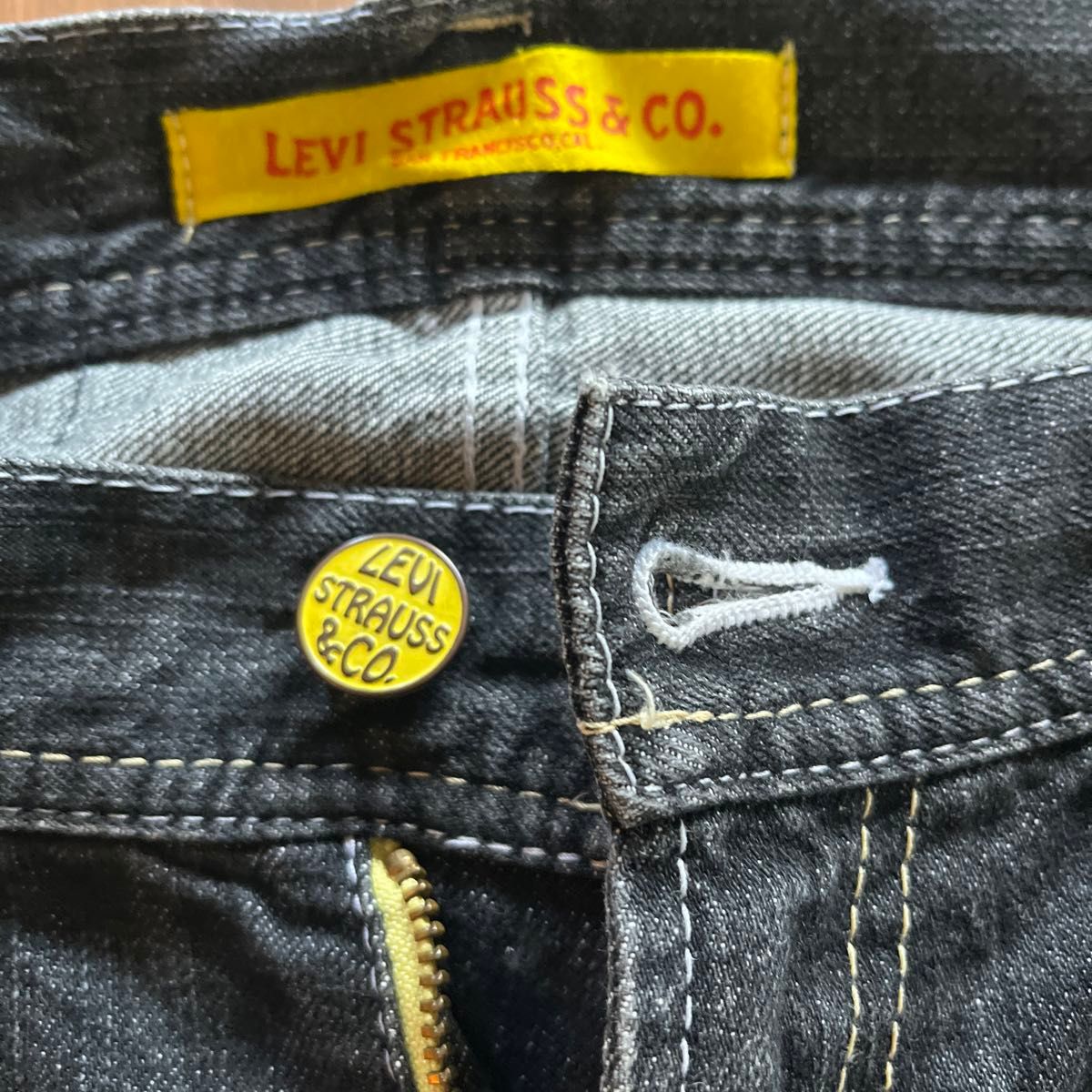 ヴィンテージ　LEVI STRAUSS&CO.ジーンズ