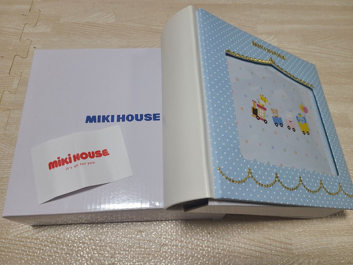 ミキハウス　アルバム　ギフト　箱つき　MIKIHOUSE