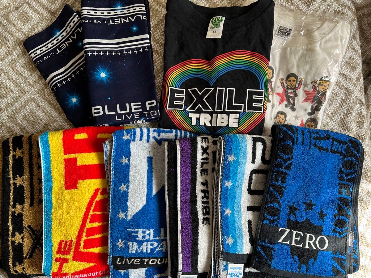 【グッズ詰め合わせ】EXILE エグザイル 三代目J Soul brothers  CD ライブTシャツ　フラッグ　タオルなど