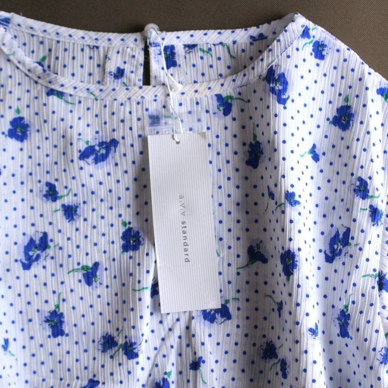  new shortage of stock hand a-veve standard a.v.v standard # spring summer dot floral print wrinkle processing chiffon cut and sewn chiffon blouse XS white 