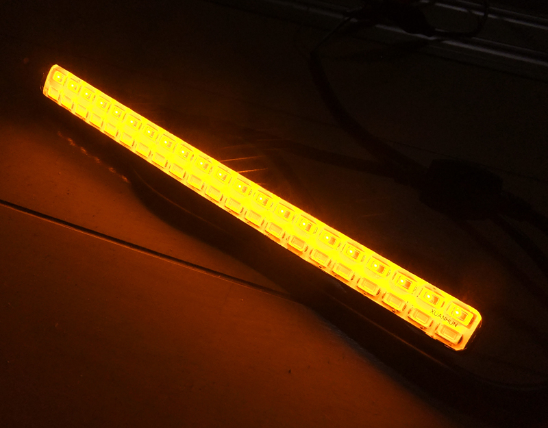 LED デイライト ウインカー 白/橙 15cm 2本 薄型設計12mm 高輝度チップ 点灯 ホワイト/アンバー スモール 一体型 DIYカスタム 汎用 イルミの画像4