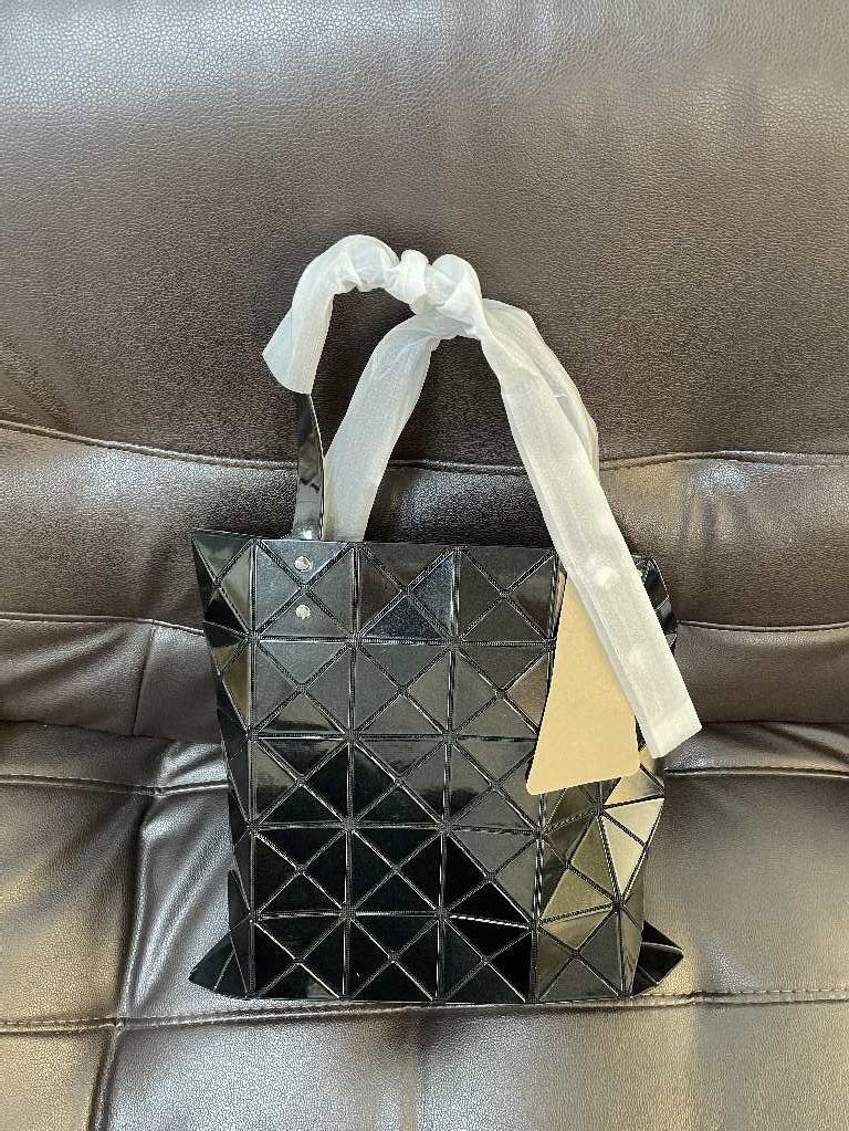 BAO BAO ISSEY MIYAKE バオ バオ イッセイ ミヤケ BAOBAO バオバオ トートバッグ 中古 ■ PVC ■ ブラック ■TN 1_画像1