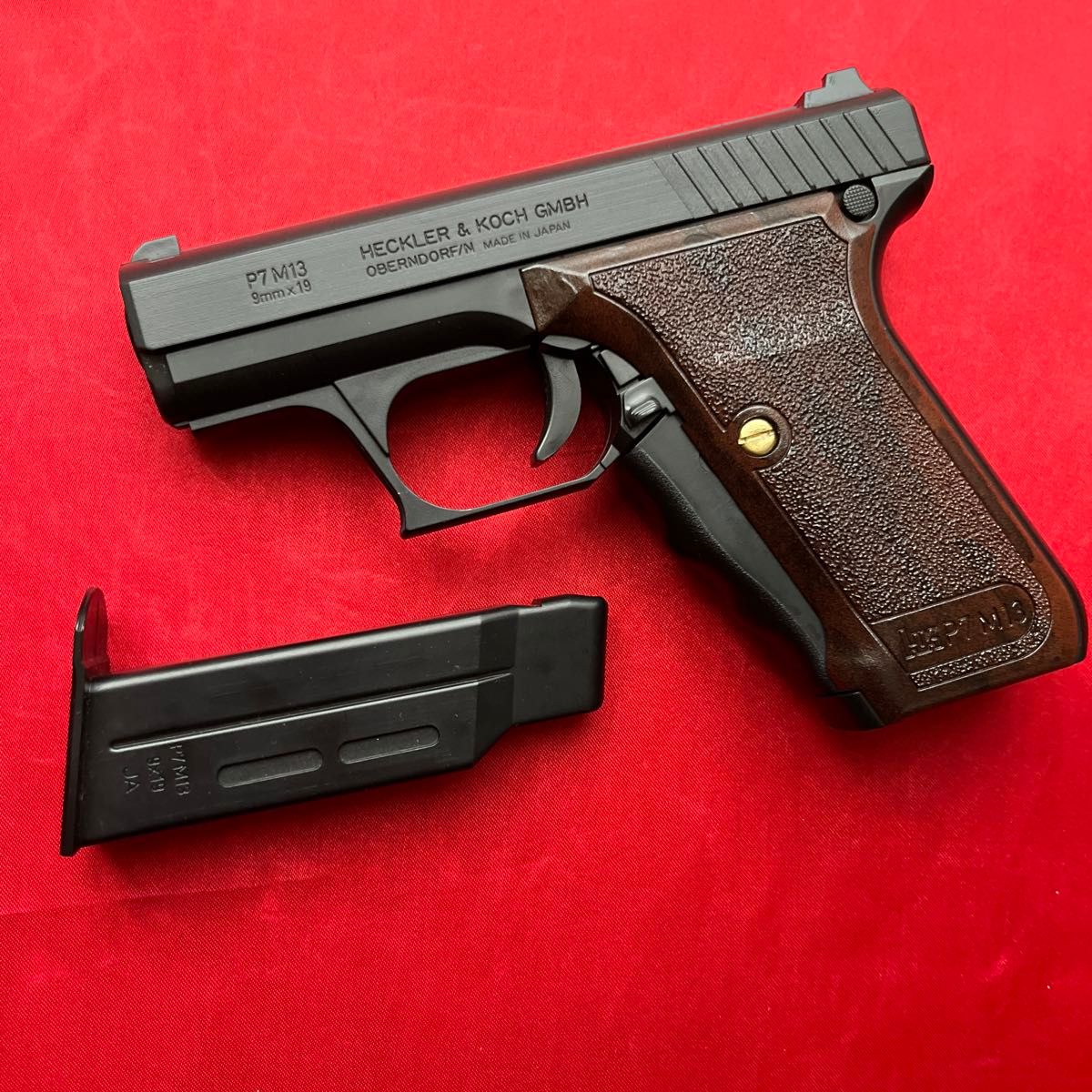 東京マルイ H&K P7M13 キャロムショット塗装カスタム エアガン 東京マルイ H&K P7M13 キャロムショット塗装カスタム エアガン