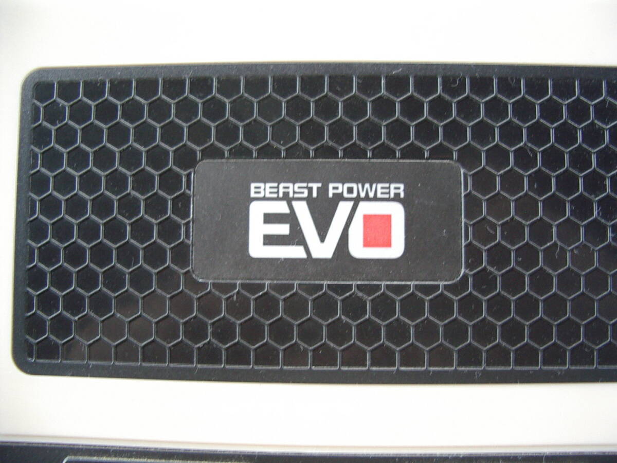 ジャンク品 fcl. BEAST POWER EVO ジャンプスターター 24V 12V 対応 兼用 42000mAh 1500A 大容量 トラック 重機 ディーゼル対応 充電不良_画像4