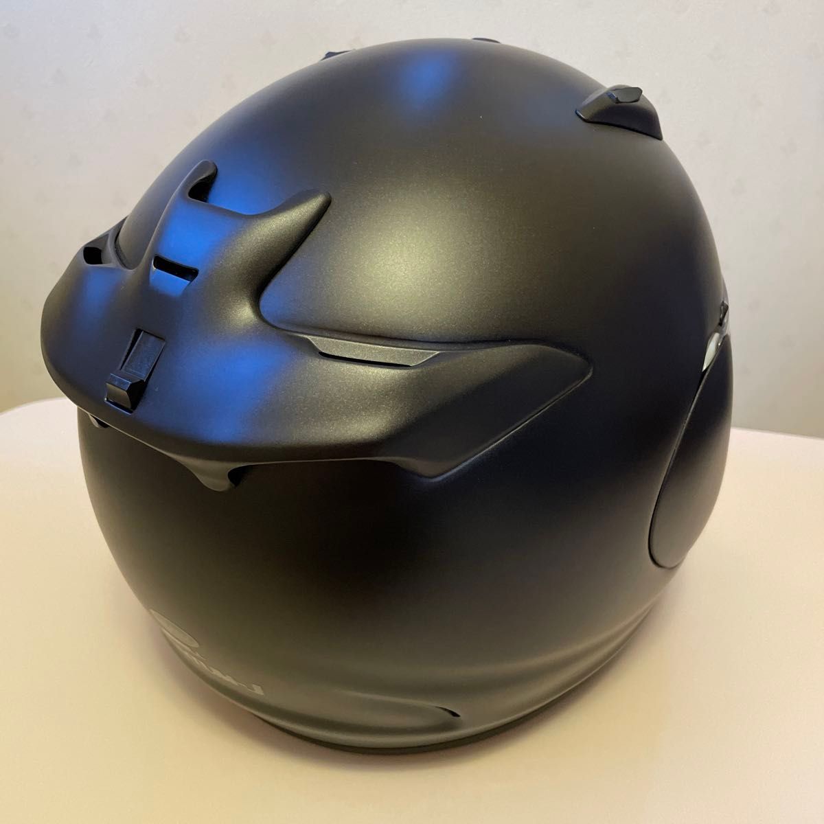 Arai ヘルメットフラットブラックフルフ エイスヘルメット クアンタム