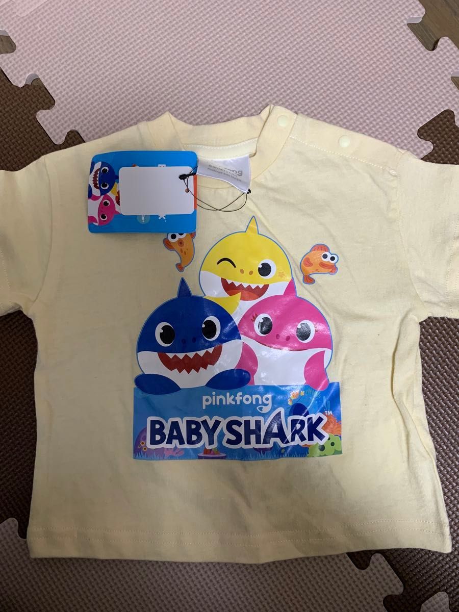 しまむら　半袖Tシャツ