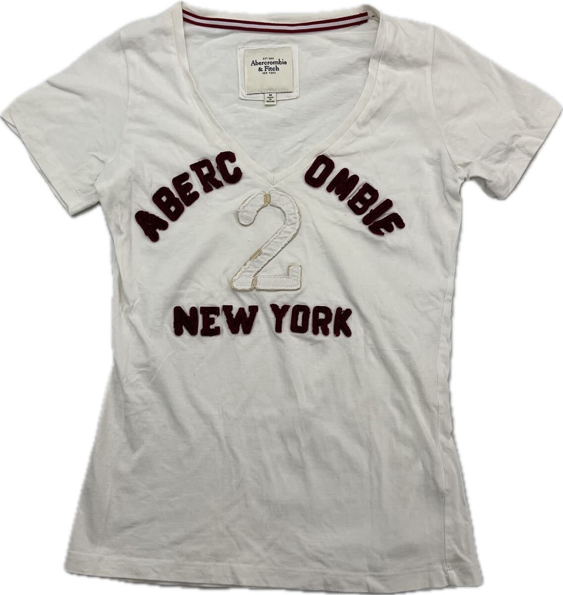 Abercrombie&Fitch ☆ アーチロゴ デザイン Ｖネック Tシャツ ホワイト 半袖 レディース M 春夏 万能 アバクロンビー＆フィッチ■AE307_画像3