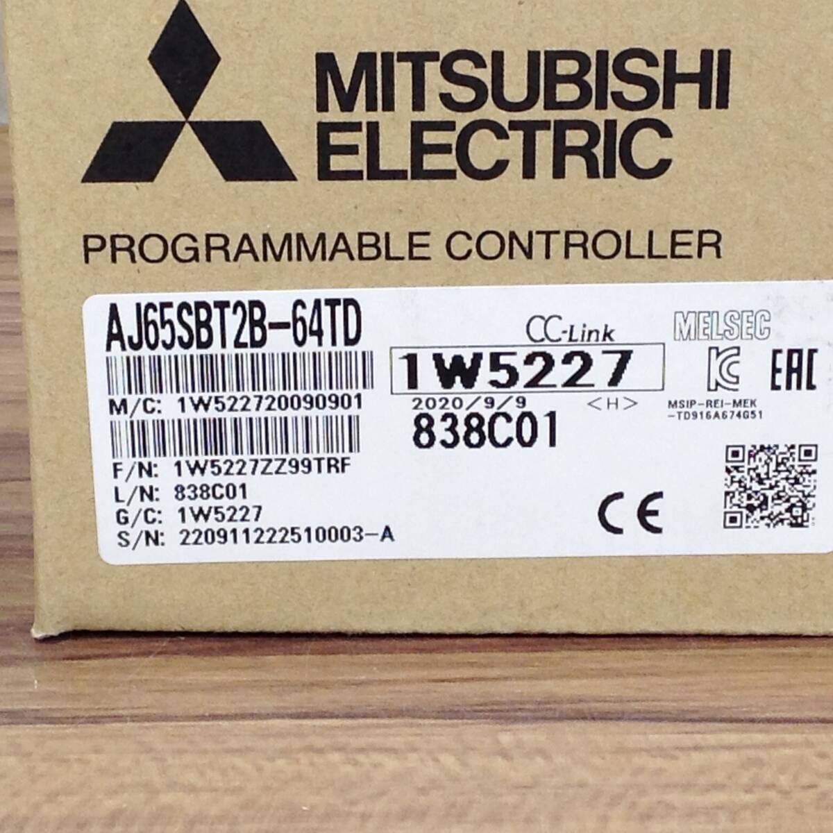 【AH-05464】未使用品 MITSUBISHI 三菱電機 CC-Link熱電対入力ユニット AJ65SBT2B-64TD 2020年製_画像2