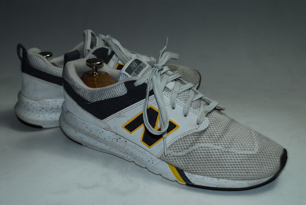 DSC6159◆驚愕の2222円～完全売り切り！ニューバランス/New Balance/NB009/27.5㎝/D/ロー/ホワイト/良品/世界が認める傑作最強スニーカー！_使用感少ない良品です！