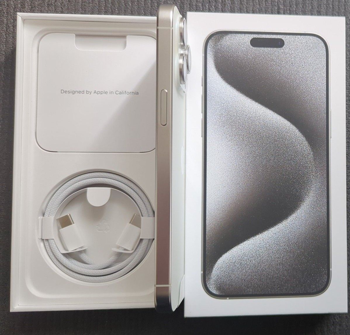 【開封済未使用品】iPhone15 Pro Max 256GB ホワイトチタニウム