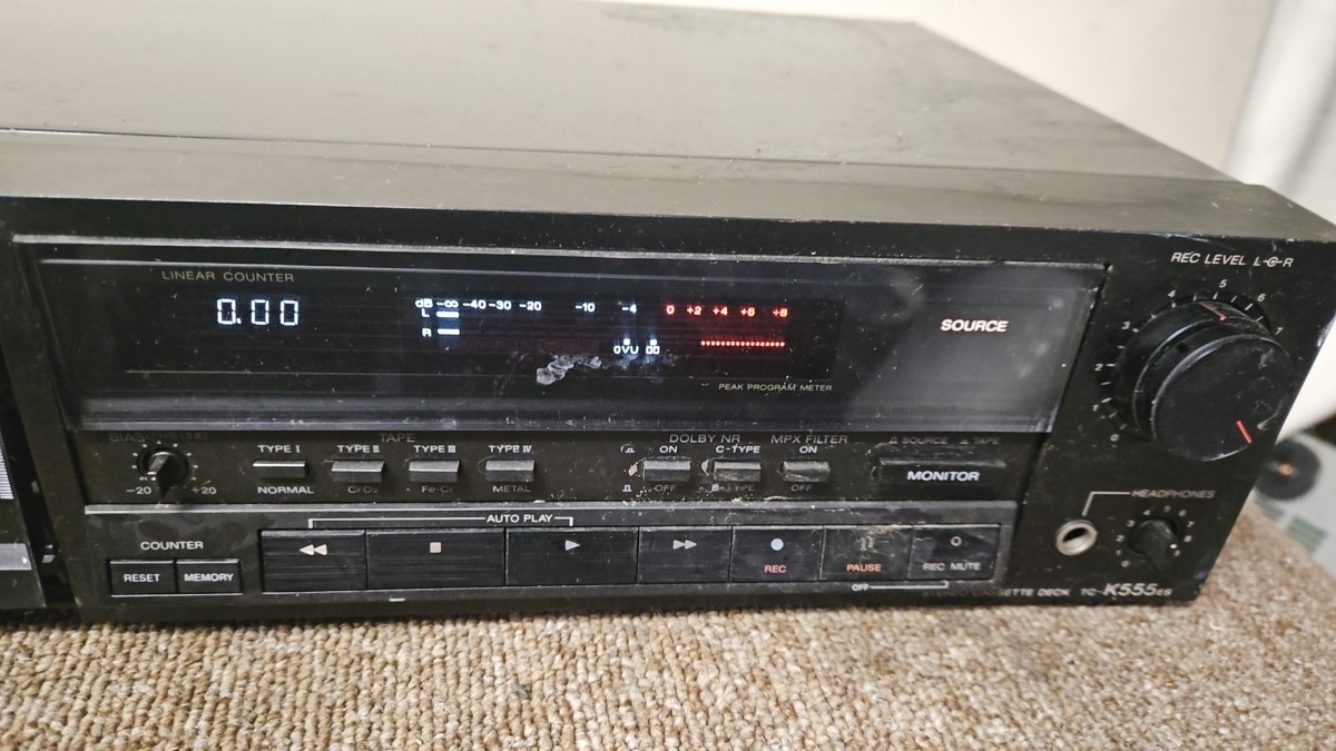 SONYソニー TC-K555ES カセットデッキ オーディオ機器 テープレコーダー 3ヘッド通電現状品_画像3