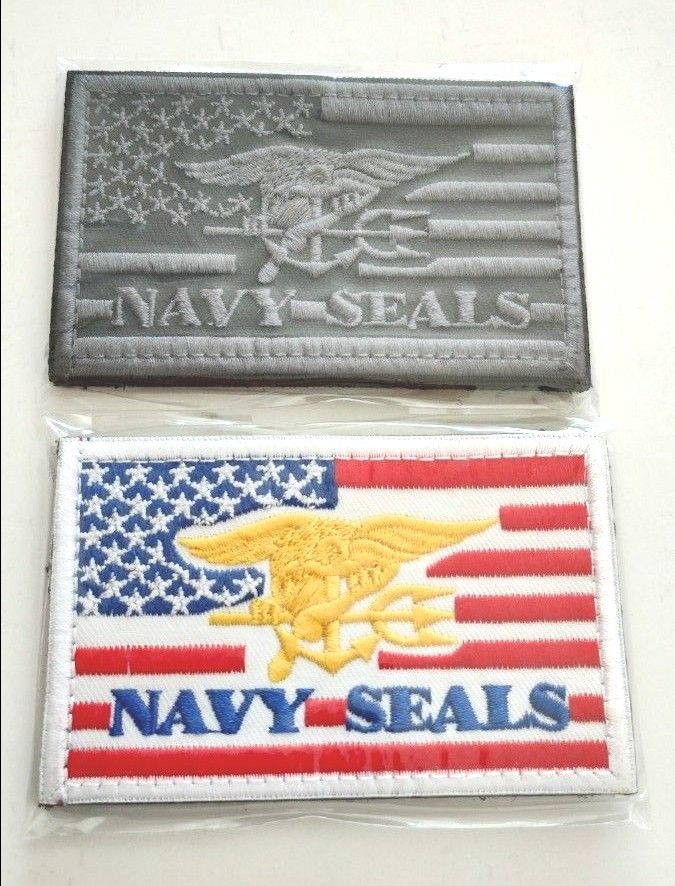 刺繍ワッペン２枚セット　 NAVY SEALS ミリタリー サバゲー　マジックテープ式