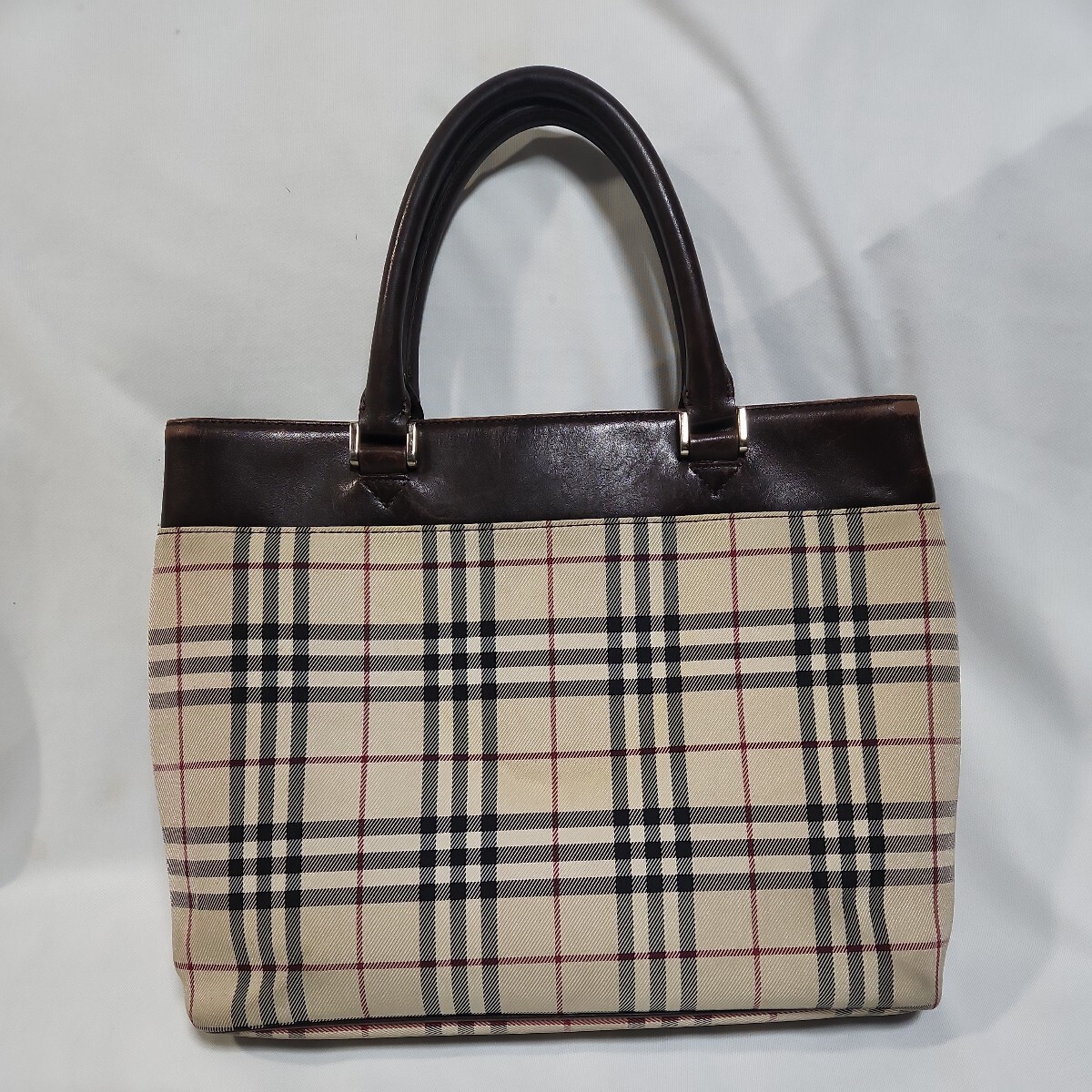 BURBERRY　バーバリー　ノバチェック　ハンドバッグ　トートバッグ　_画像3