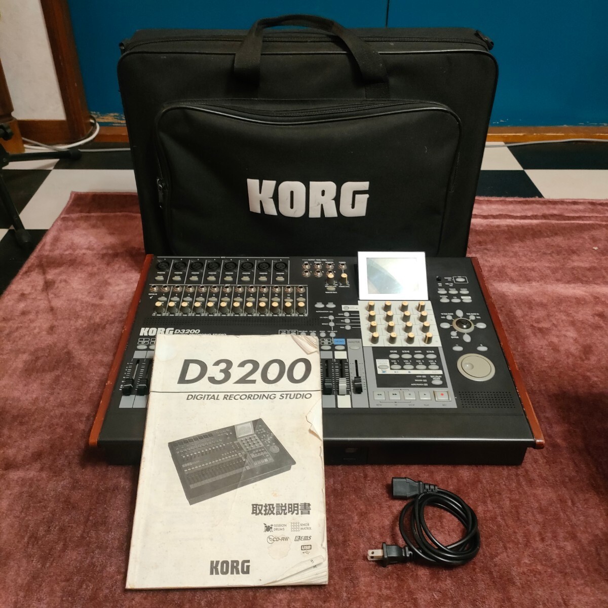 KORG D3200 DIGITAL RECORDING STUDIO [詳細未確認] 起動、音出しOK /CD-R開閉不良 /取説、専用ケース付き/ マルチトラックレコーダー_画像10