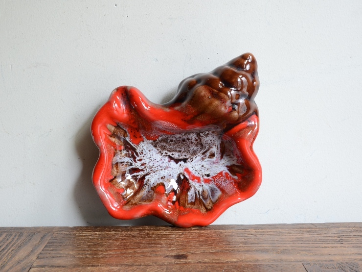 アンティーク家具 陶器雑貨 オブジェ 小皿 ヴィンテージ シェル モチーフ プレート 貝殻 キャッシュトレイ灰皿アシュトレイ